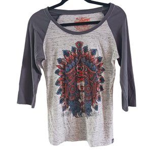 Secret Artist Derrick Castle women's top, size medium, preowned.